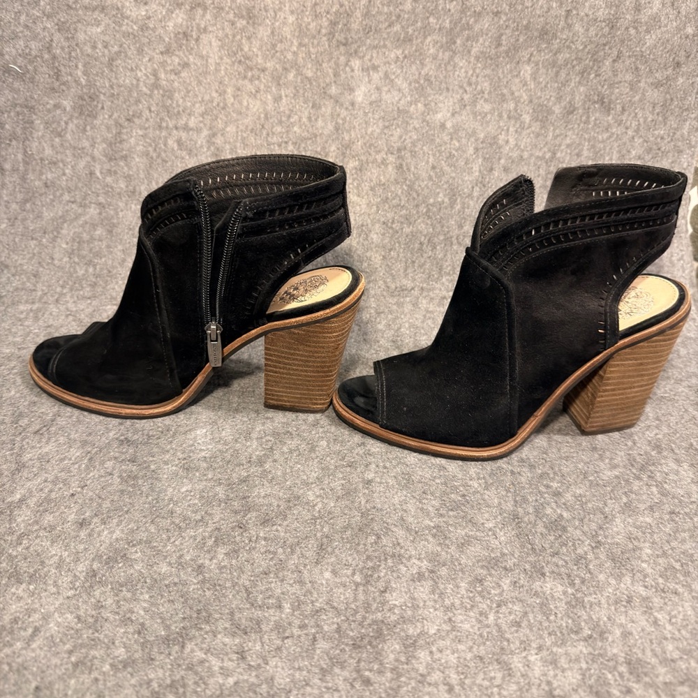 Vince Camuto Black Peep-Toe Heeled Booties 7.5